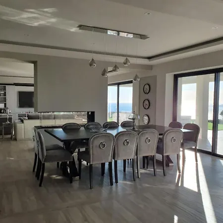 Villa Bleu Azur *
