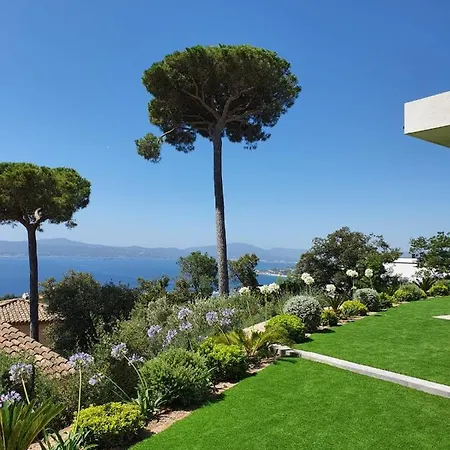 Villa Bleu Azur *